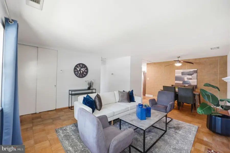 4115 Conrad Rd, Alexandria, VA 22312 - #2