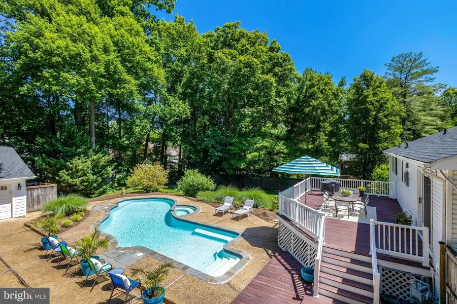 12006 Wayland St, Oakton, VA 22124 - #3