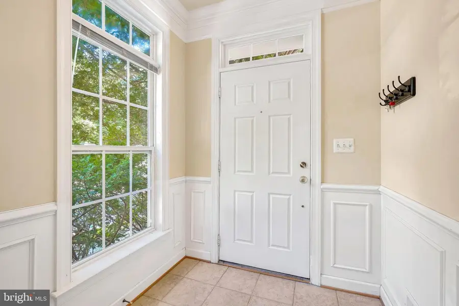 4174 Timber Log Way, Fairfax, VA 22030 - #2