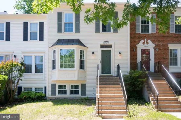 13833 Wakley Ct, CENTREVILLE, VA 20121