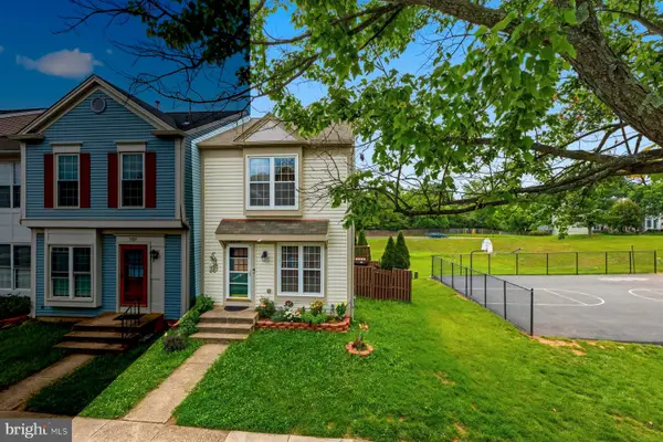 3029 Mcmaster Ct, HERNDON, VA 20171