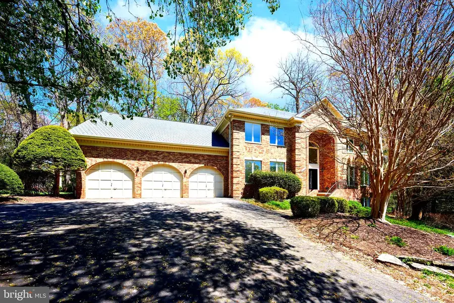 2713 Silkwood Ct, Oakton, VA 22124 - #2
