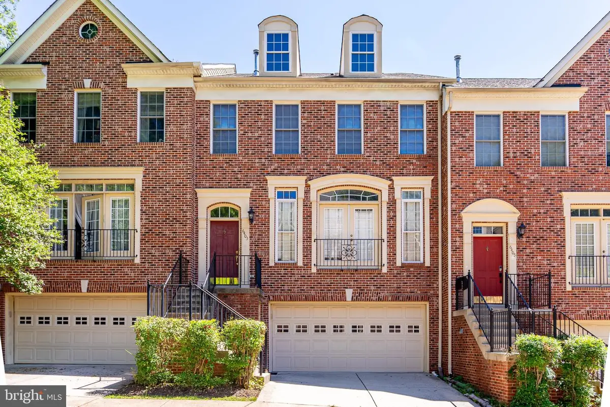 6403 Velliety Ln, Springfield, VA 22152 - #1