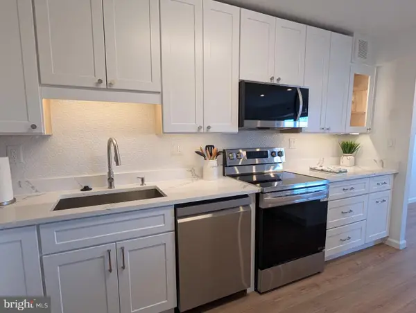 8340 Greensboro Dr #509, MCLEAN, VA 22102