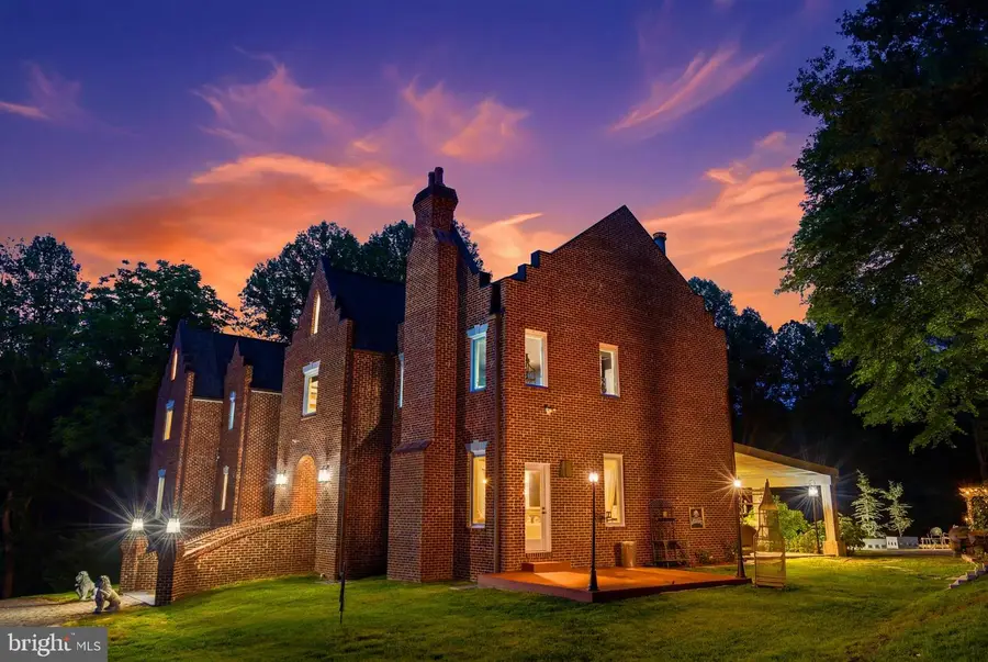 12213 Chapel Rd, Clifton, VA 20124 - #3