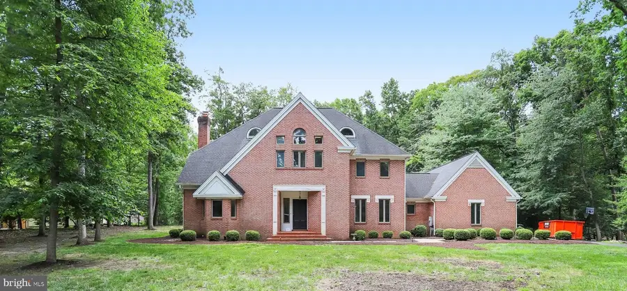 11109 Elmview Pl, Great Falls, VA 22066 - #2