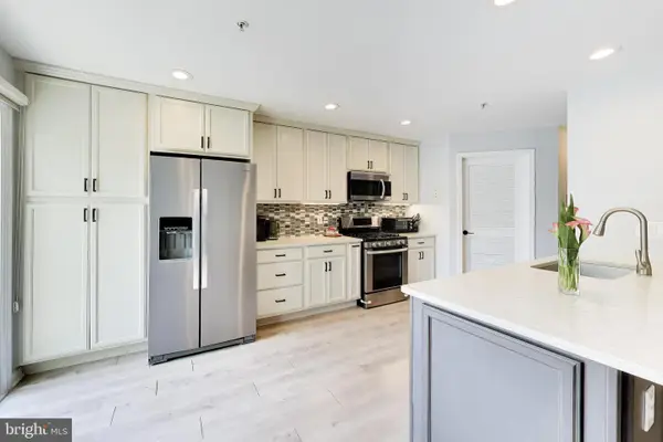 11830 Breton Ct #23b, RESTON, VA 20191