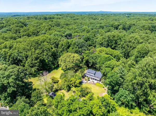 518 Goldsmith Ln, GREAT FALLS, VA 22066