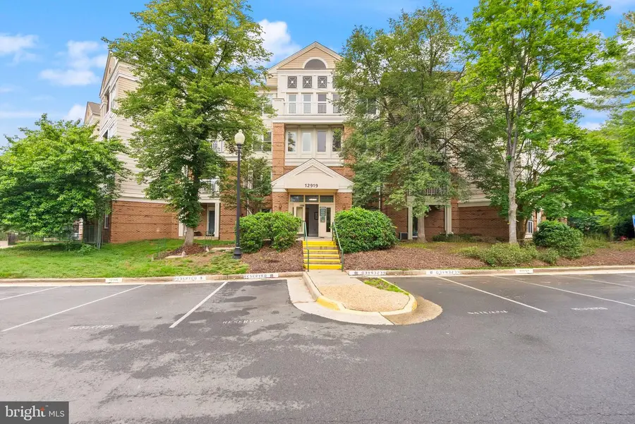 12919 Alton Sq #101, Herndon, VA 20170 - #2