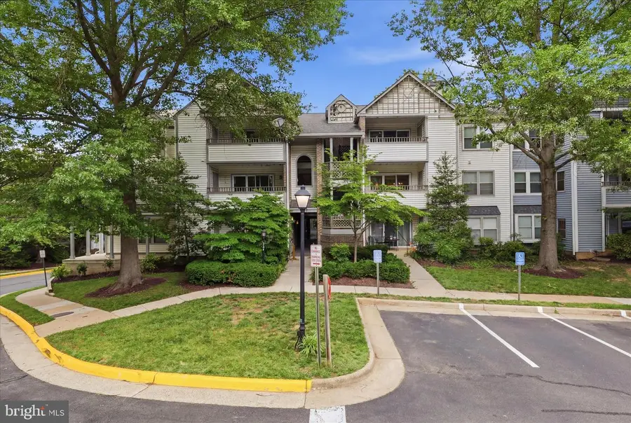 7703 Lafayette Forest Dr #24, Annandale, VA 22003 - #2