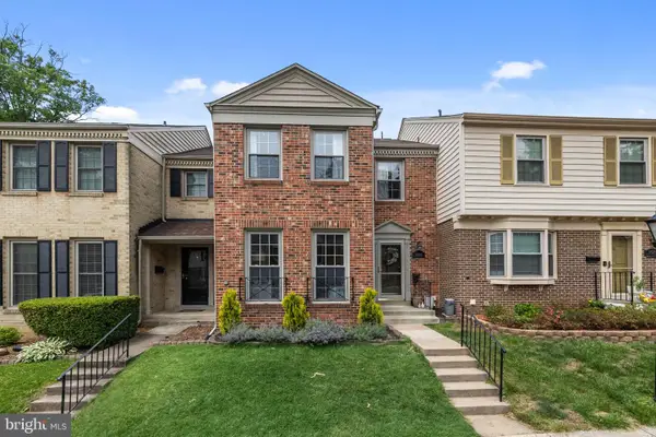 5426 Cabot Ridge Ct, FAIRFAX, VA 22032