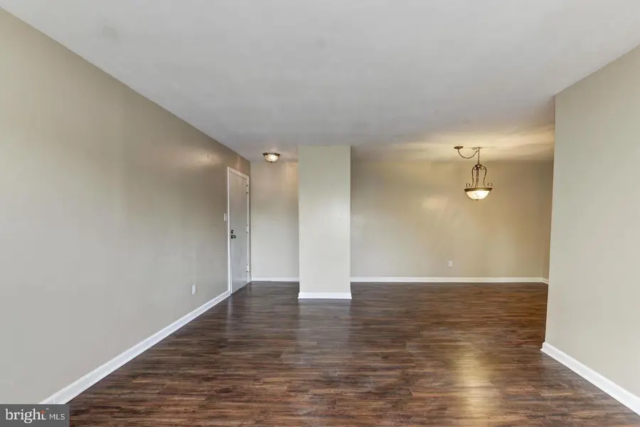515 Florida Ave #102, Herndon, VA 20170 - #3