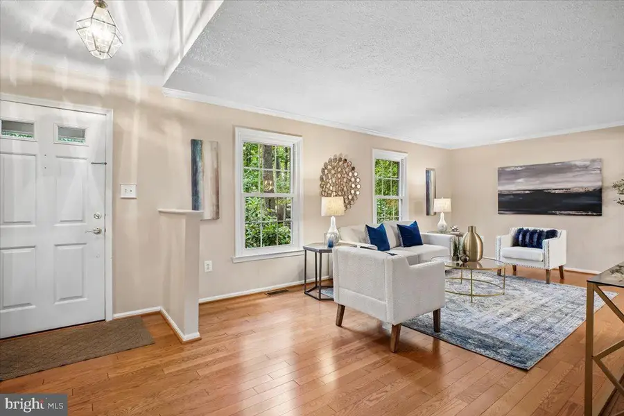 1877 Post Oak Trl, Reston, VA 20191 - #3