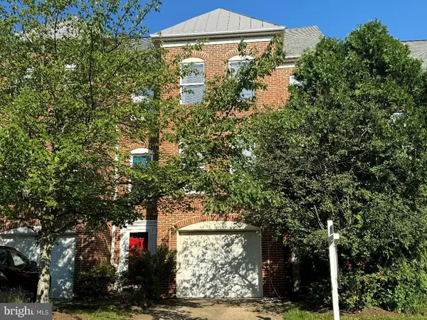 12097 Edgemere Cir, RESTON, VA 20190