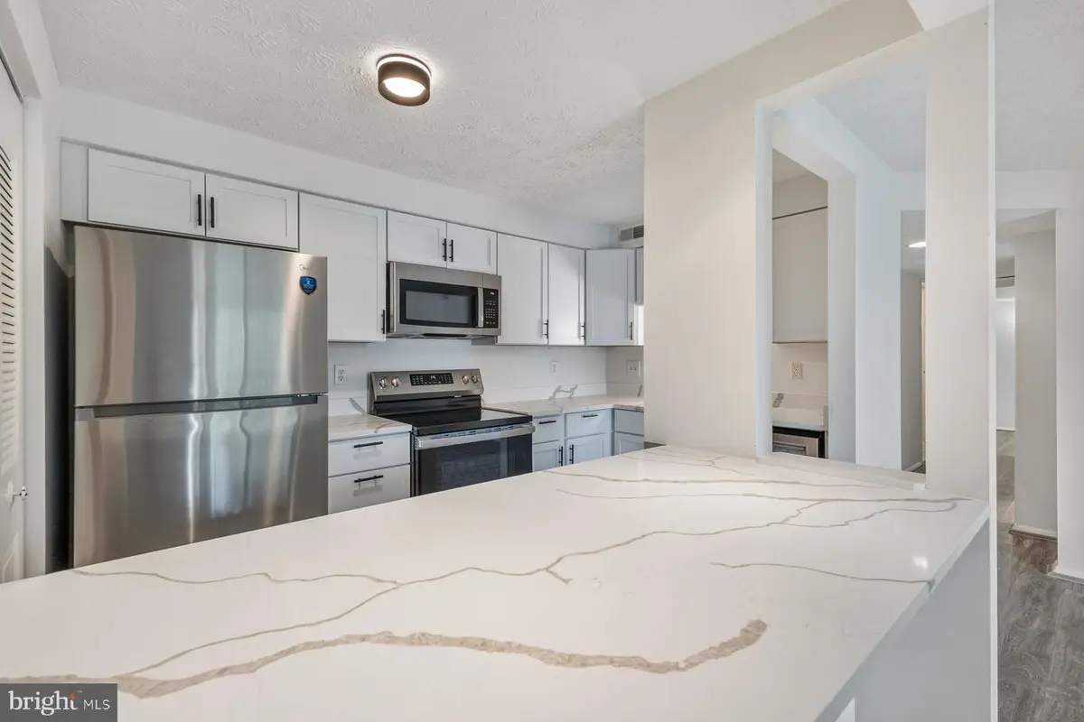 8384 Brockham Dr #29/84k, Alexandria, VA 22309 - #1