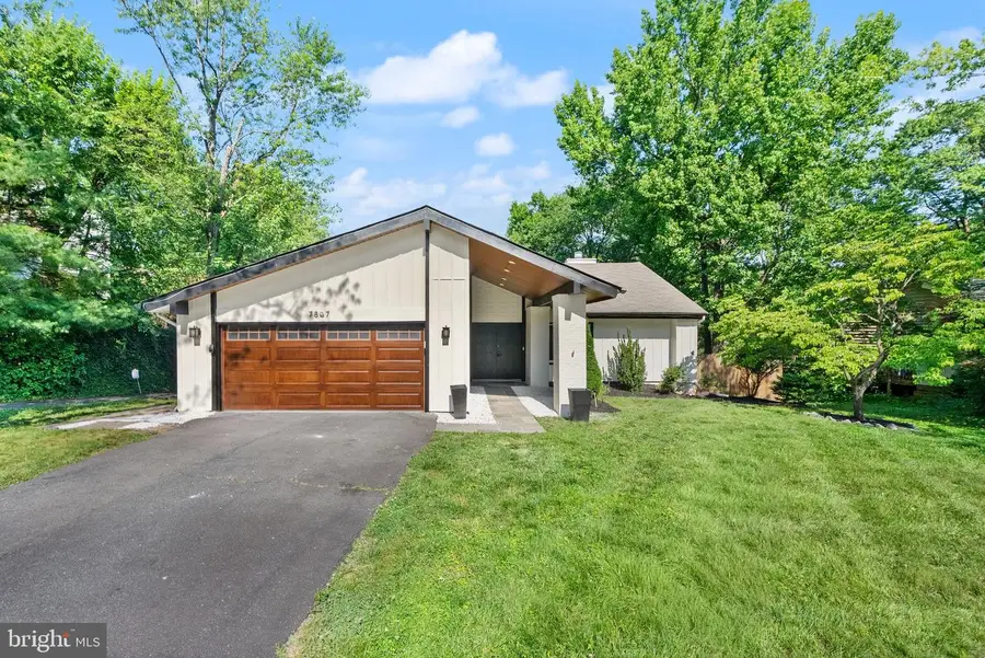 7807 Mulberry Bottom Ln, Springfield, VA 22153 - #2
