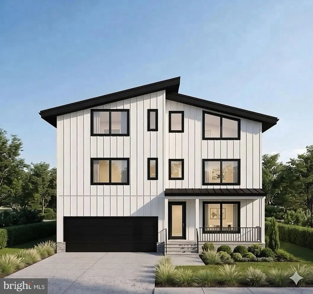2047 Pimmit Dr, Falls Church, VA 22043 - #1