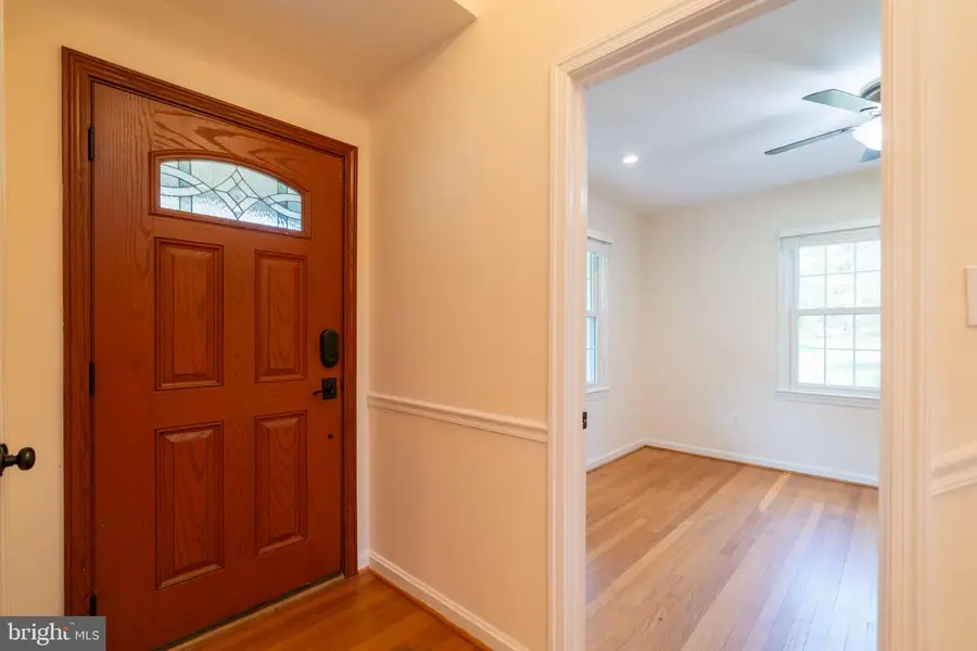 9300 Allwood Ct, Alexandria, VA 22309 - #2