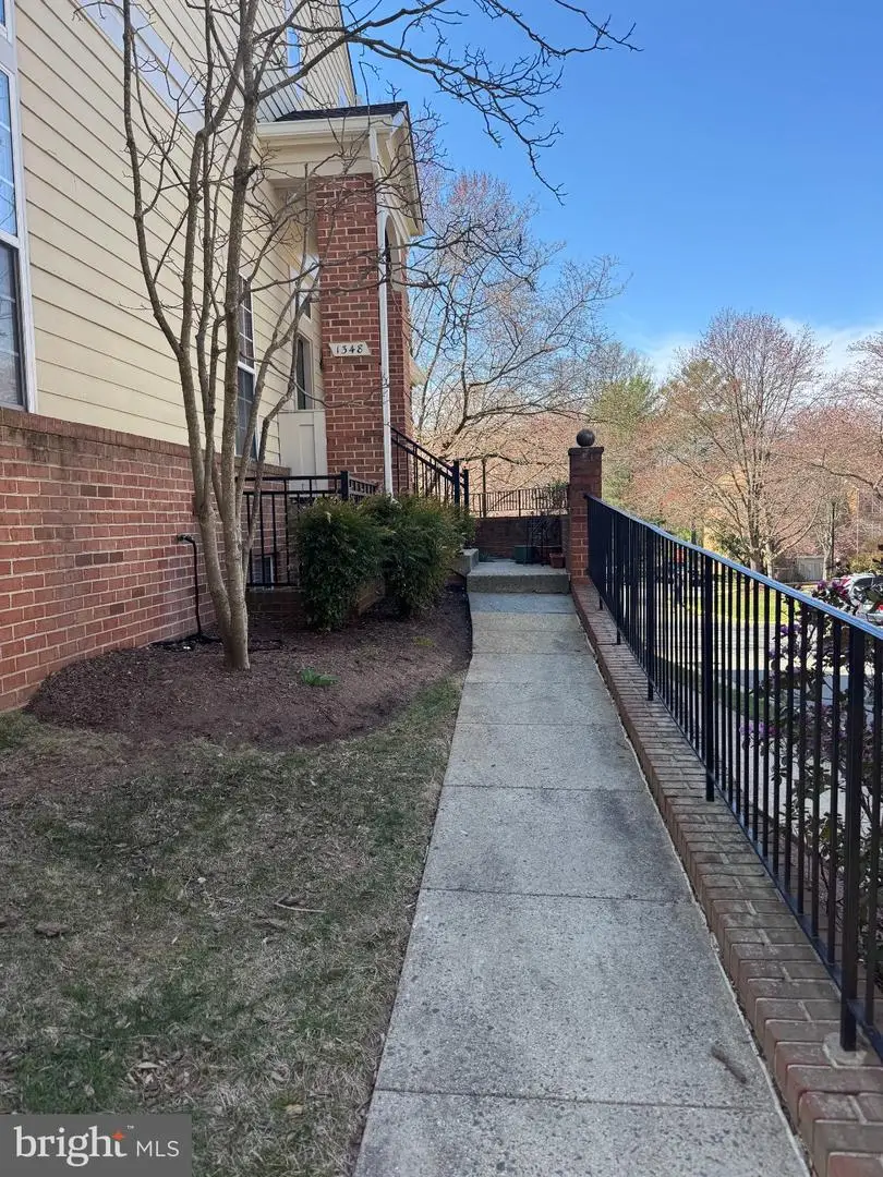 1348 Garden Wall Cir #513, Reston, VA 20194 - #2