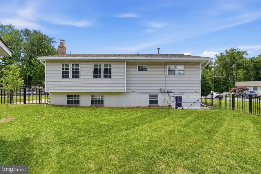 7612 Mahoney Dr, Lorton, VA 22079 - #2
