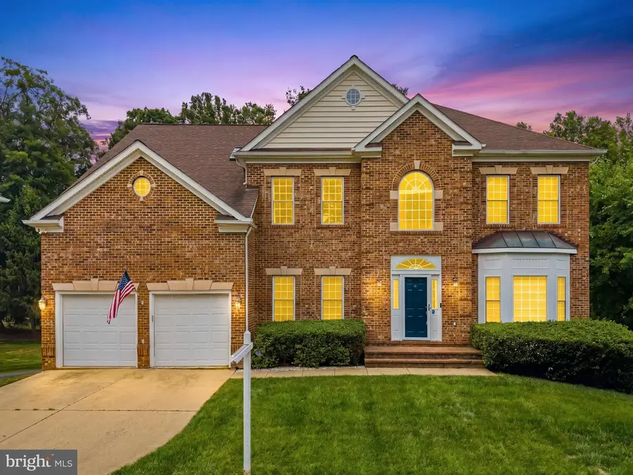 9903 Burke Station Ct, Fairfax, VA 22032 - #2