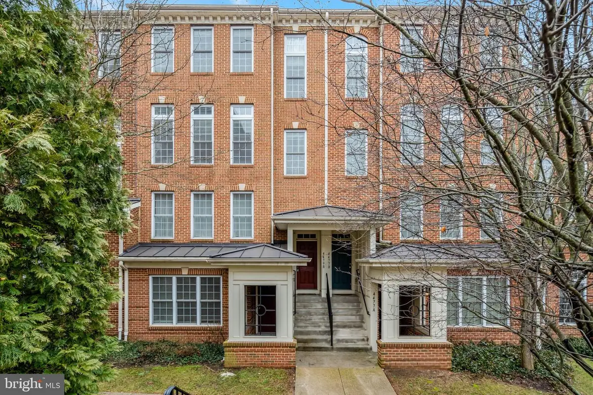 4479-b Beacon Grove Cir, Fairfax, VA 22033 - #1