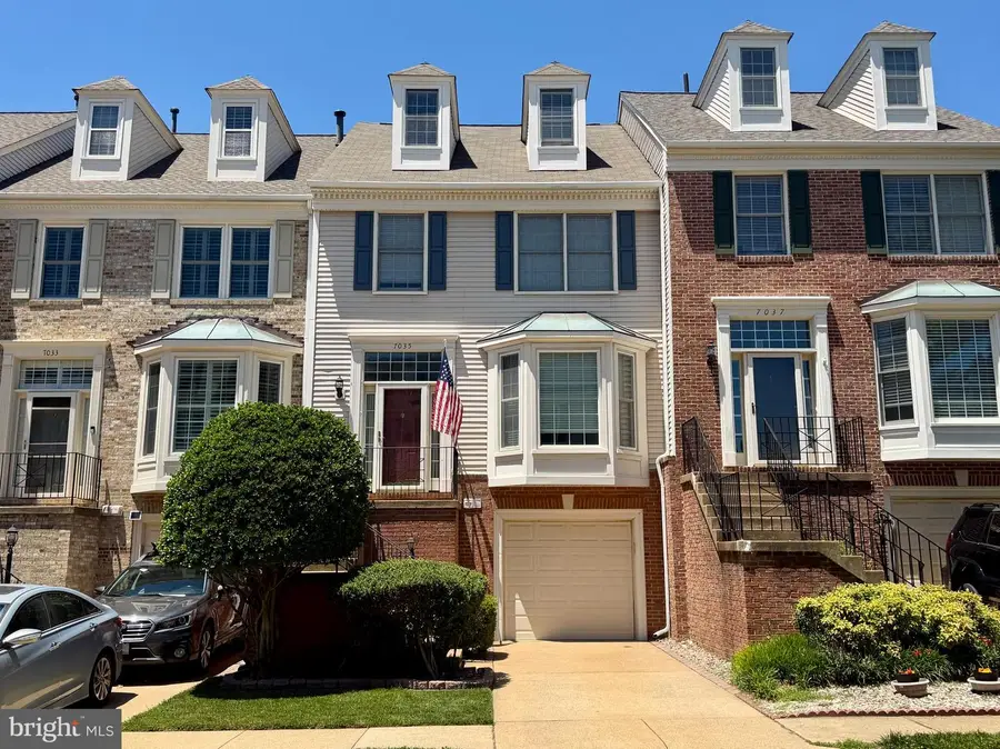 7035 Kings Manor Dr, Alexandria, VA 22315 - #2