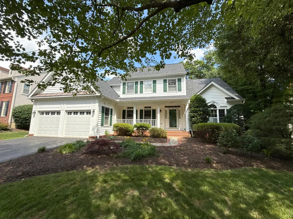 6511 Rock Crystal Dr, Clifton, VA 20124 - #1
