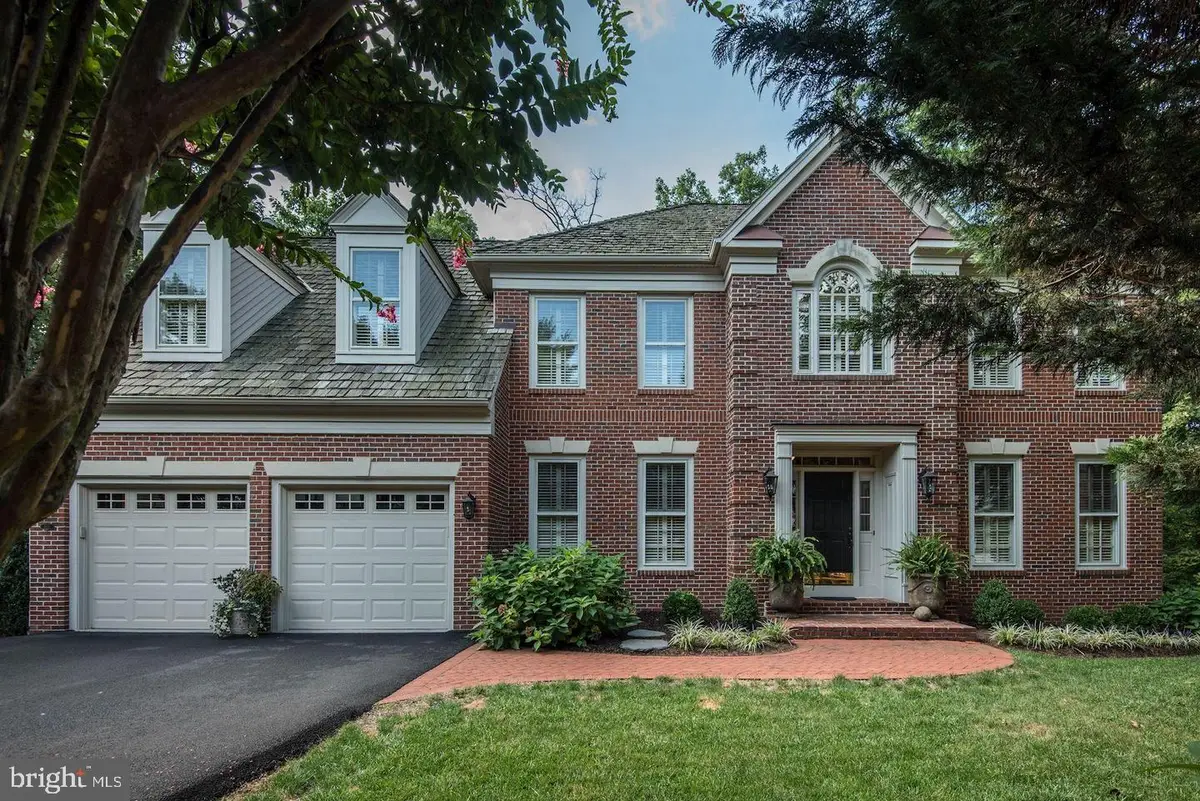 6409 Melstone Ct, Clifton, VA 20124 - #1