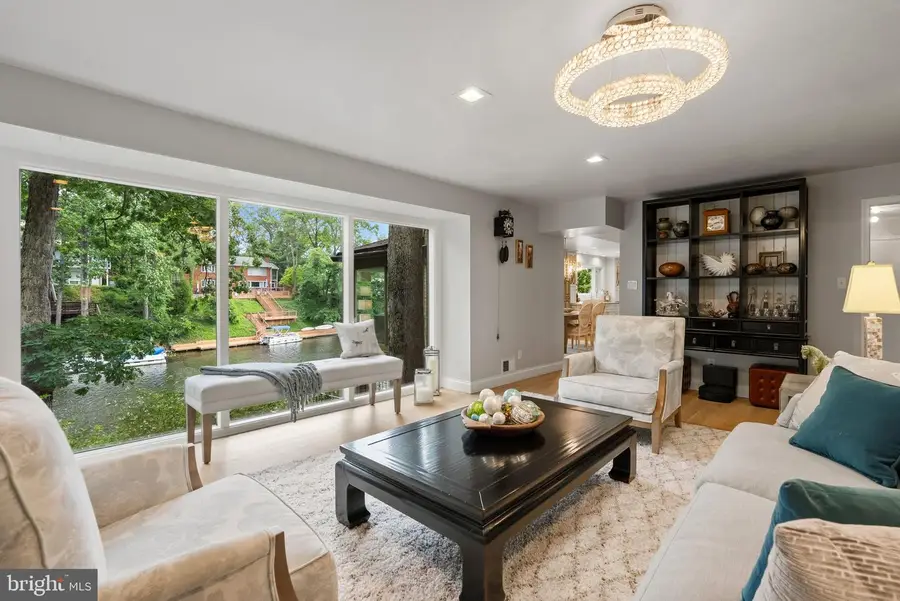 3431 Greentree Dr, Falls Church, VA 22041 - #2