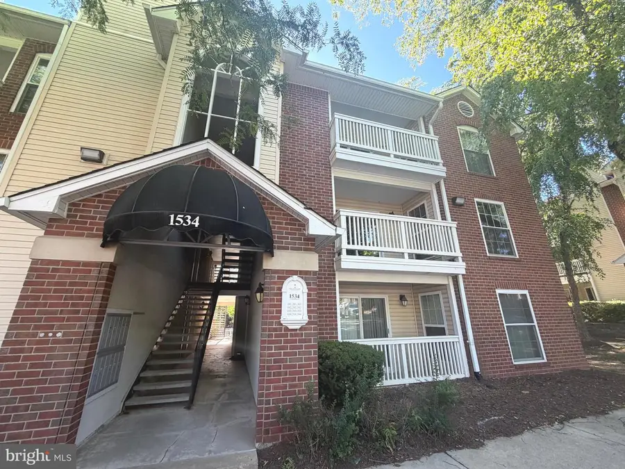 1534 Lincoln Way #204, McLean, VA 22102 - #3