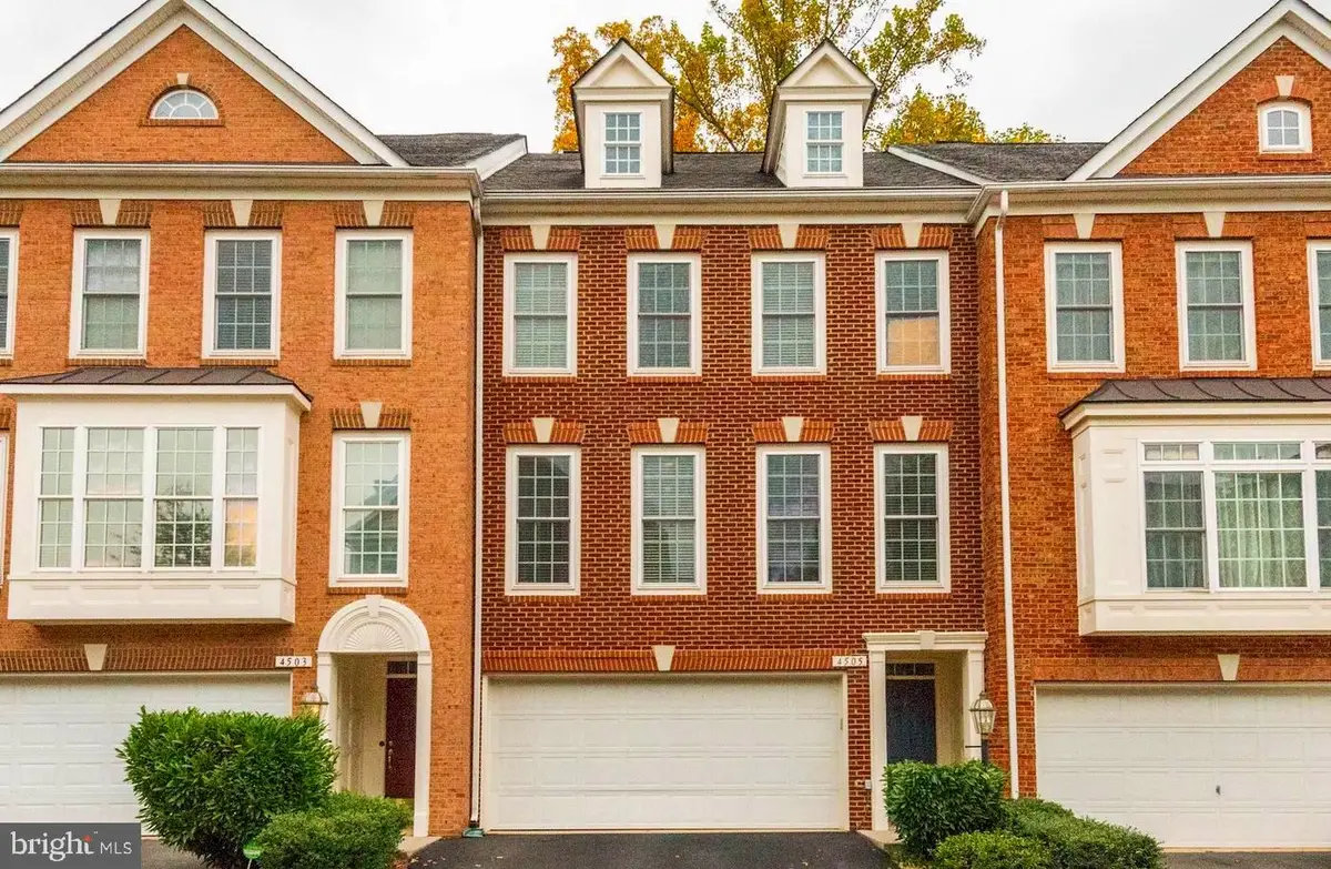 4505 Monmouth St, Fairfax, VA 22030 - #1