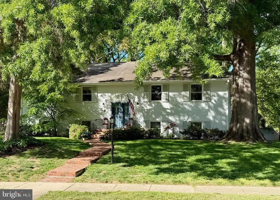 1014 Potomac Ln, Alexandria, VA 22308 - #2