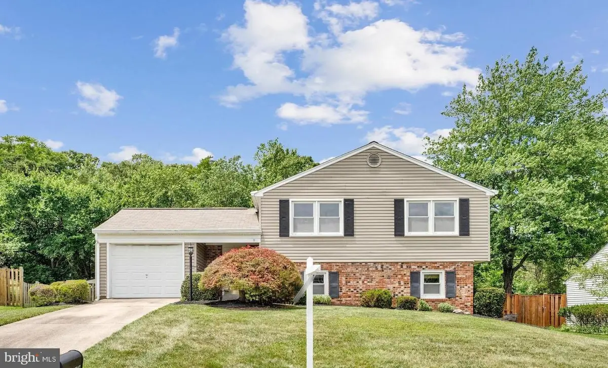 12842 Fantasia Dr, Herndon, VA 20170 - #1