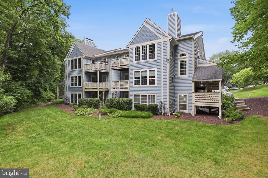 7805 Willow Point Dr #7805, Falls Church, VA 22042 - #3