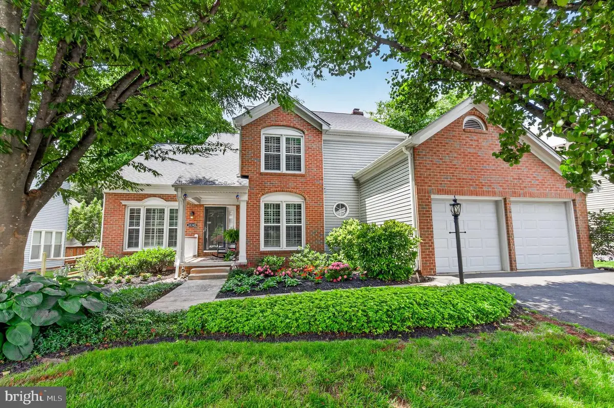 14349 Brookmere Dr, Centreville, VA 20120 - #1