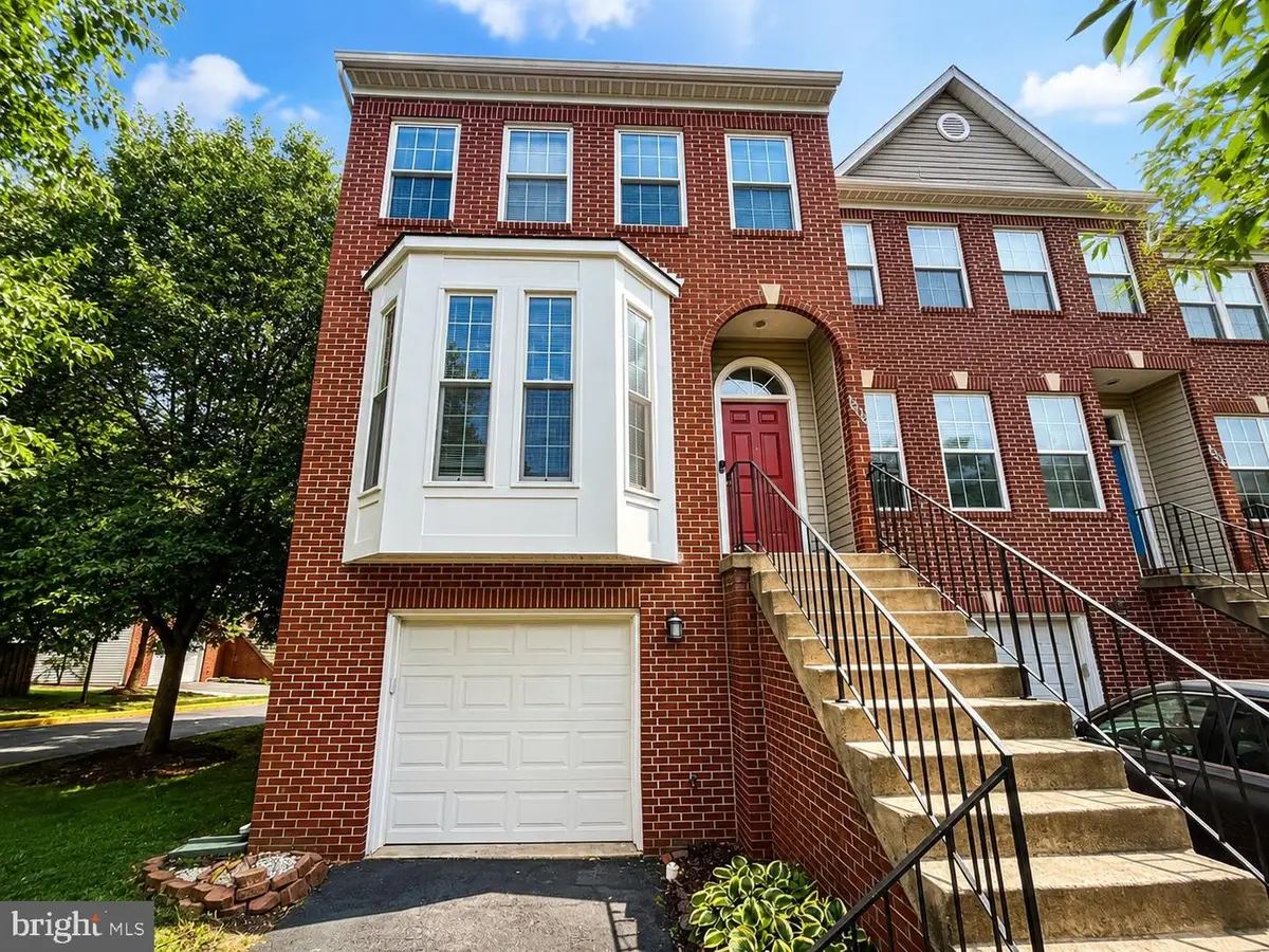 2545 James Monroe Cir, Herndon, VA 20171 - #1