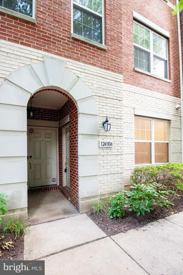 12430-a Liberty Bridge Rd #12430a, FAIRFAX, VA 22033