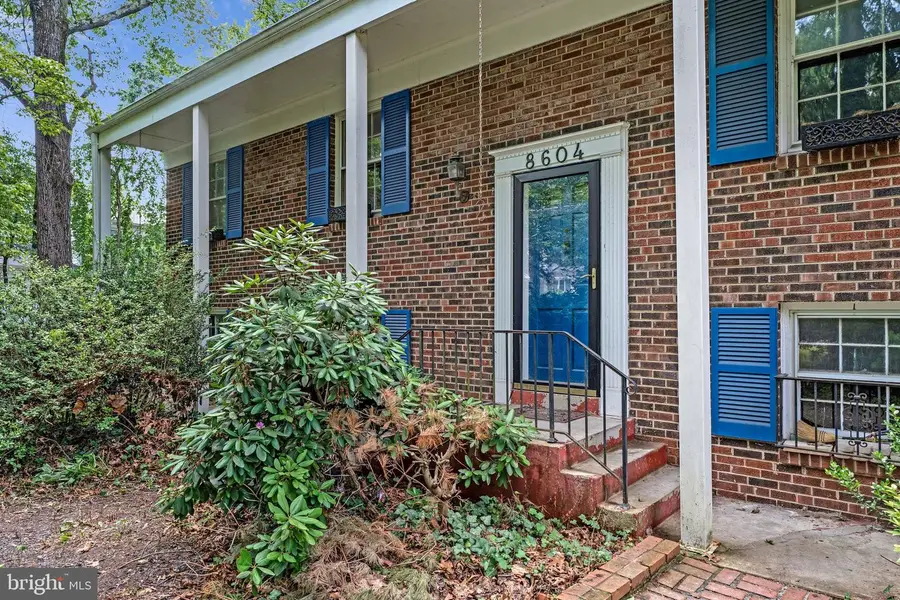 8604 Ardfour Ln, Annandale, VA 22003 - #3