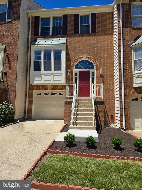 2106 Bobbyber Dr, VIENNA, VA 22182