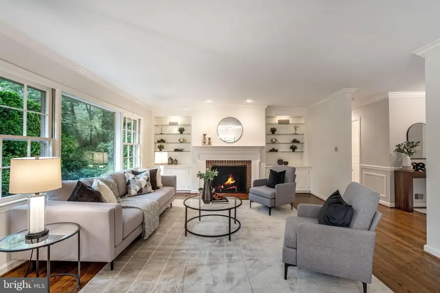 6207 Cheryl Dr, Falls Church, VA 22044 - #3