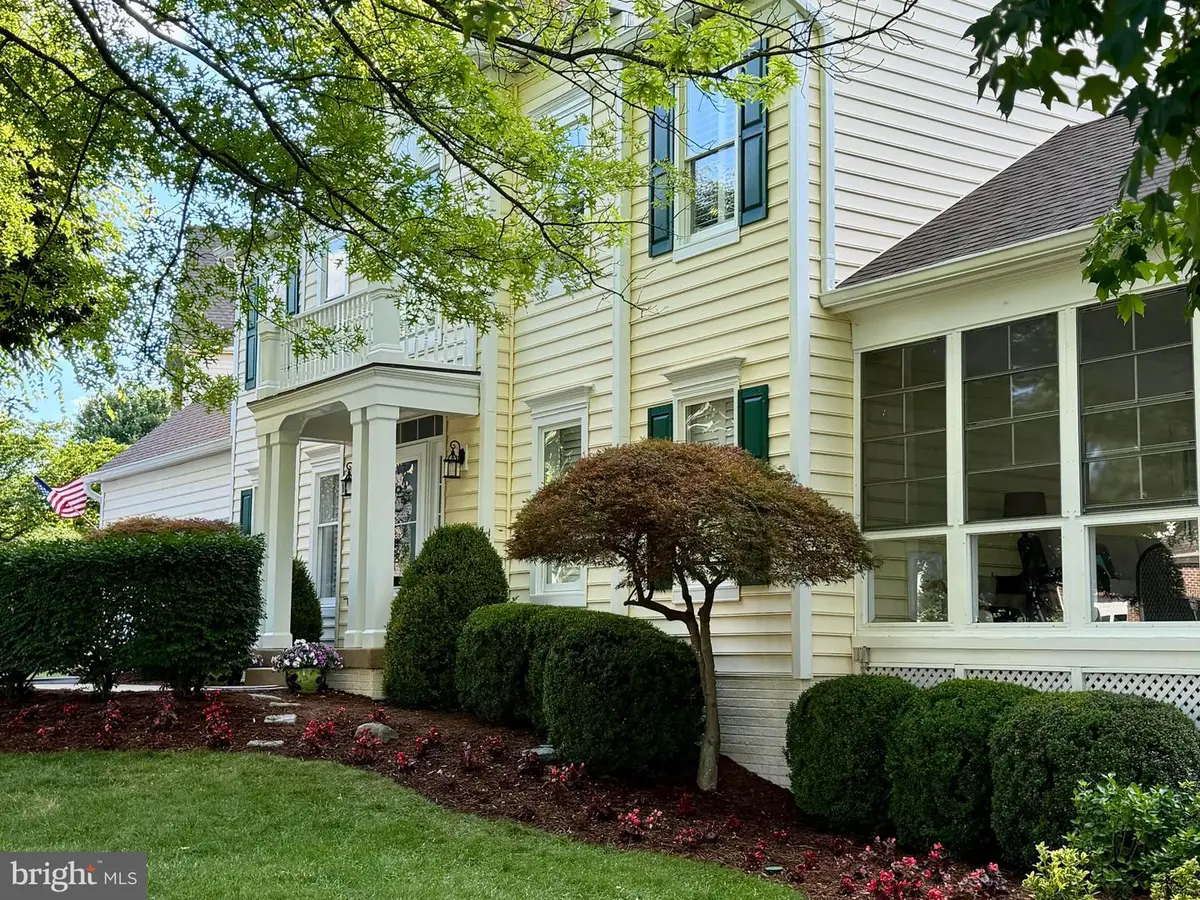 13614 Weinstein Ct, Centreville, VA 20120 - #1