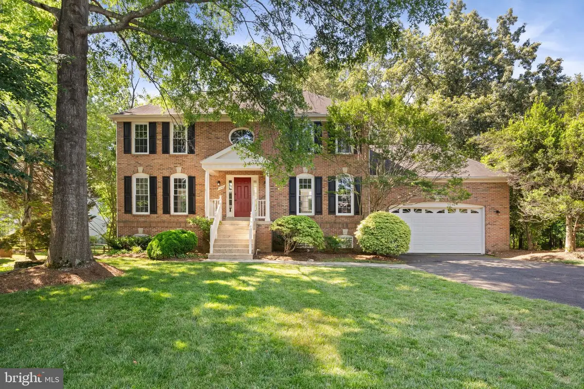 15153 Stillfield Pl, Centreville, VA 20120 - #1