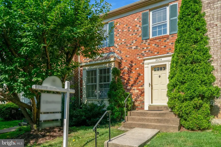 9674 Scotch Haven Dr, Vienna, VA 22181 - #2