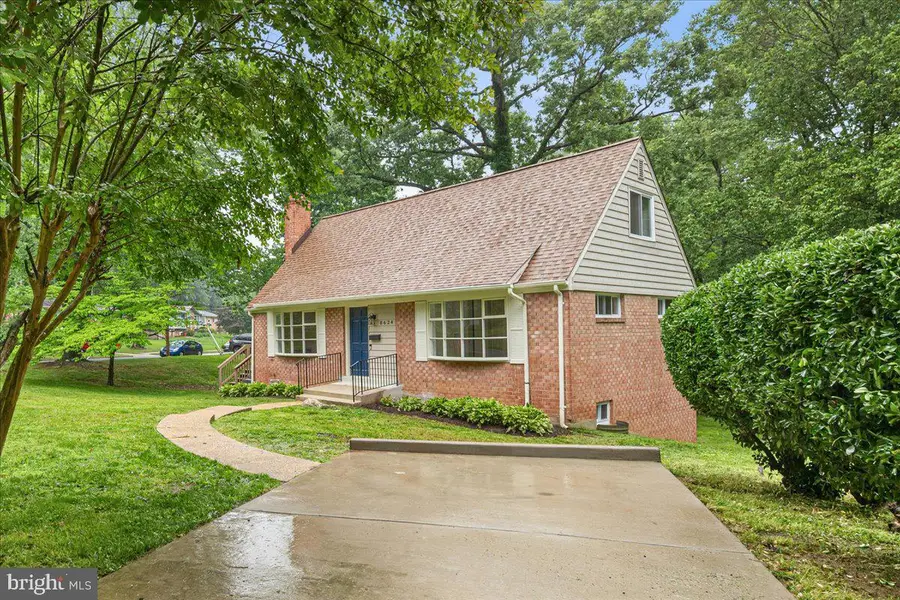 8624 Parliament Dr, Springfield, VA 22151 - #3