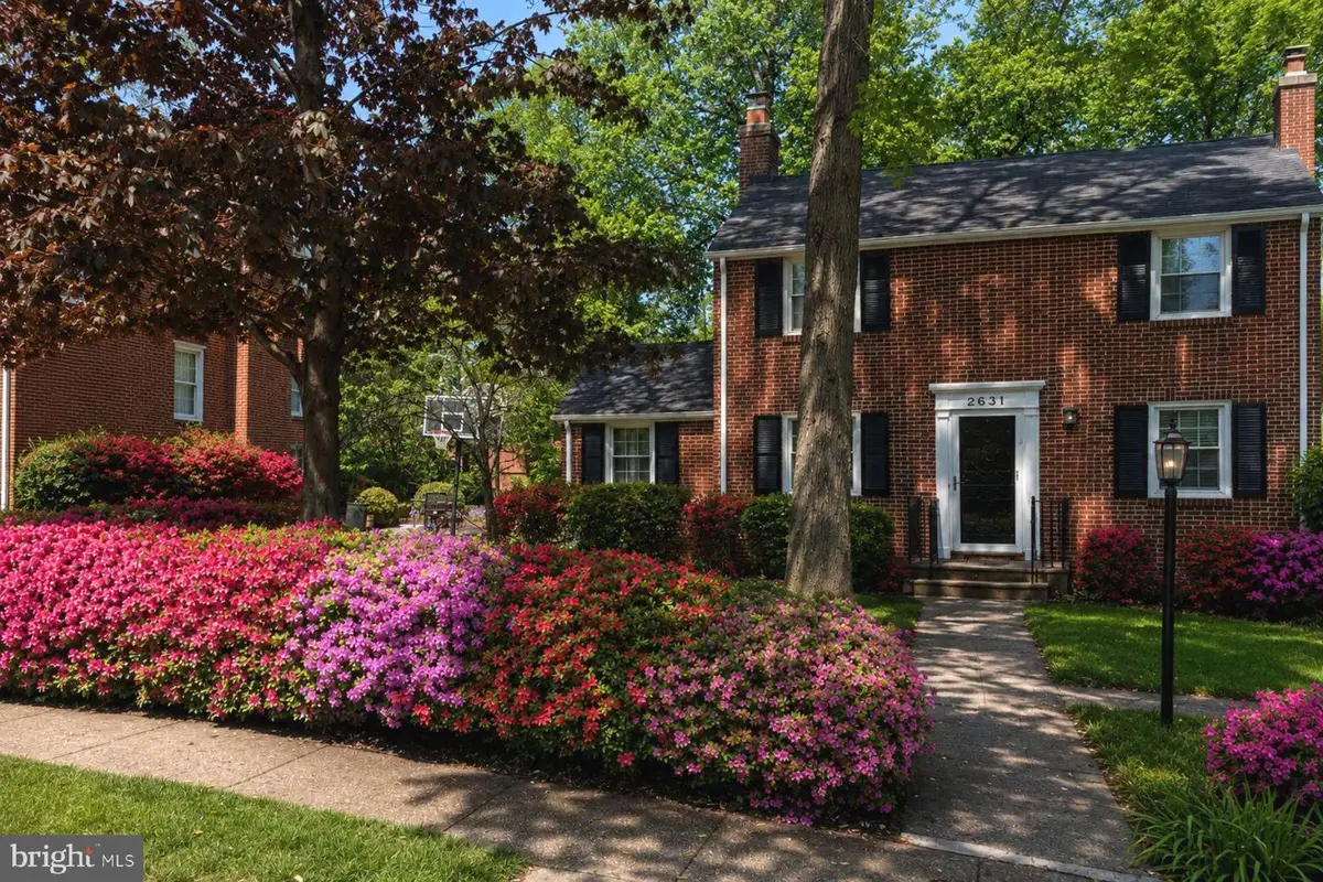 2631 Woodley Pl, Falls Church, VA 22046 - #1