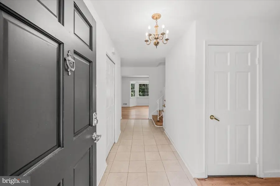 2012 Addey Ct, Falls Church, VA 22043 - #2