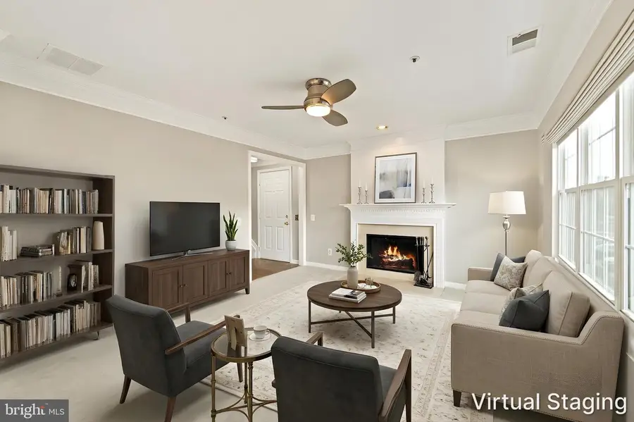 2816 Emma Lee St #303, Falls Church, VA 22042 - #2
