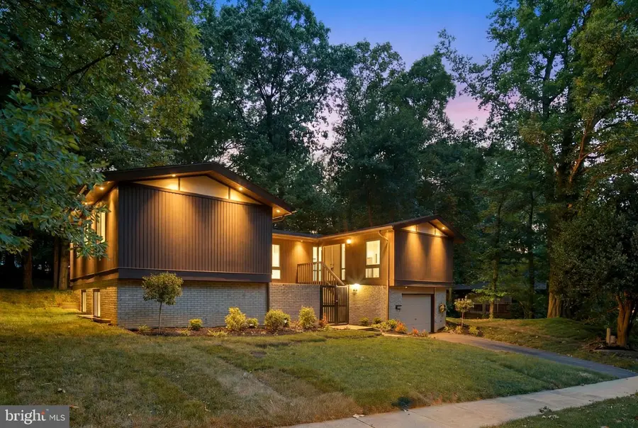 4304 Ann Fitz Hugh Dr, Annandale, VA 22003 - #2