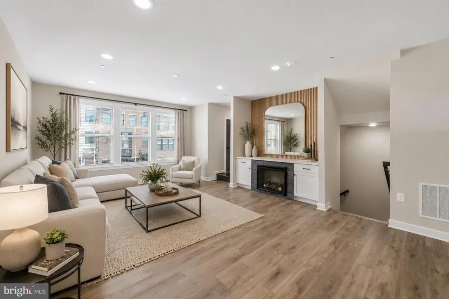 7202 Mountaineer Dr, Alexandria, VA 22306 - #3